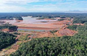 Newmont Suriname wil tweede ‘tailing pond’ bij Merian goudmijn