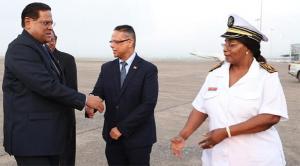 President naar Bahamas voor bijwonen bijeenkomsten