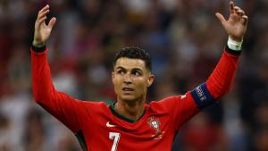 Ronaldo en Portugal hebben strafschoppen nodig om Slovenië uit te