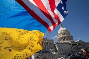 Kremlin: Hulpwet zal Oekraïne pijn doen