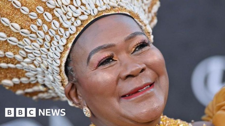 *Black Panther-actrice Connie Chiume overleden op 72-jarige leeftijd**