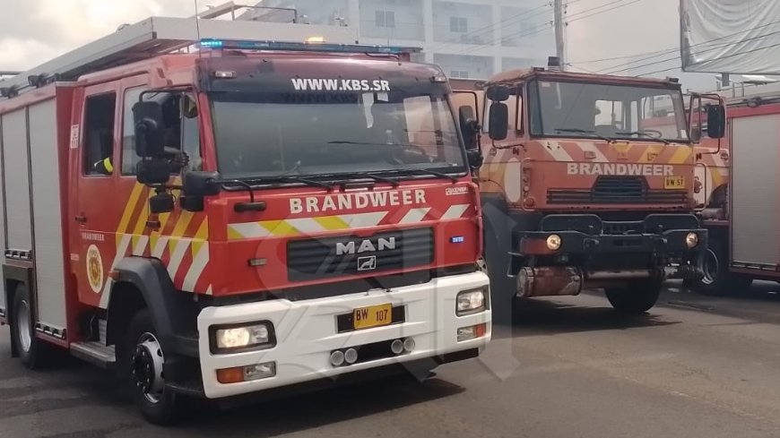 Man van 35 jaar loopt brandwonden op bij woningbrand