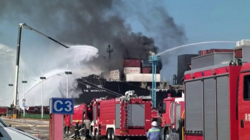 Explosie in container aan boord Taiwanees vrachtschip in Chinese haven van Ningbo