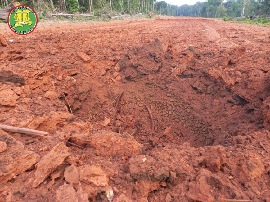 Illegale landingsbaan te Witagron met explosieven onklaar gemaakt