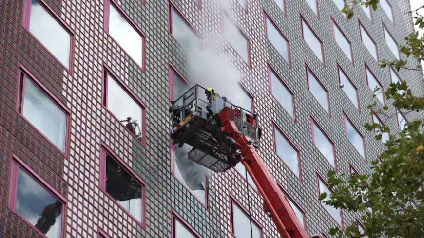 Vijf gewonden bij grote brand in studentenflat in Den Haag