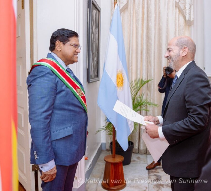 Nieuwe ambassadeurs Argentinië en India bieden geloofsbrieven aan