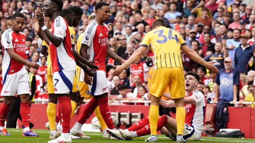 Brighton laat Arsenal struikelen na onhandige actie Rice