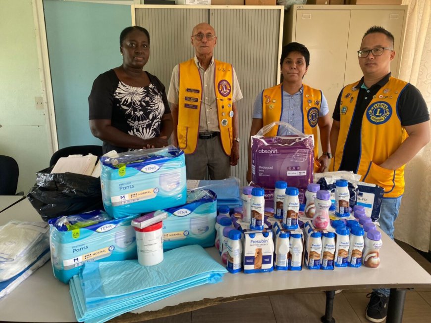 Huize Ashiana Ontvangt Donatie van Lions Club Lions Club Paramaribo West