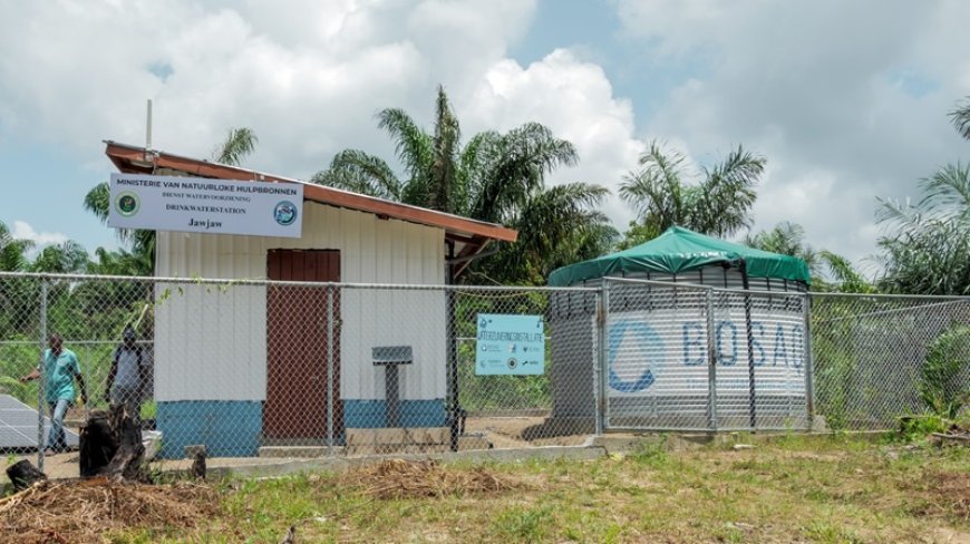 Nieuwe waterstations in Boven-Suriname opgeleverd