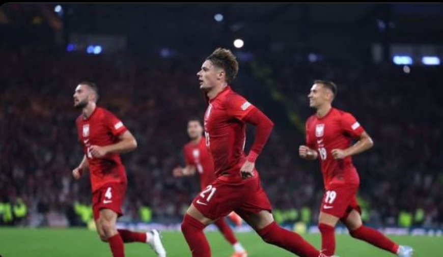 Polen versloeg Schotland met 3-2 met een penalty in de laatste minuut