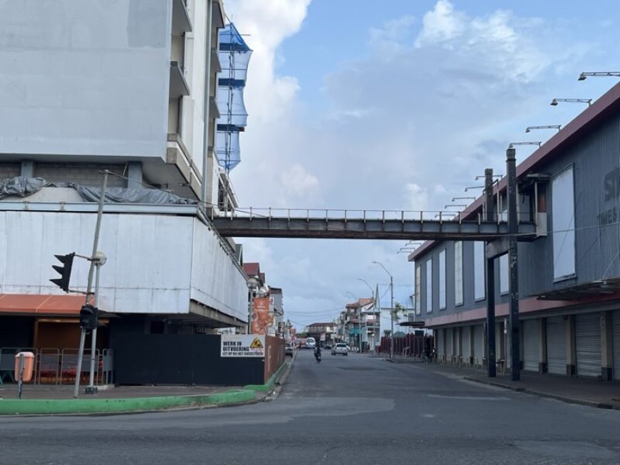 Wegomlegging Steenbakkerijstraat wegens slopen loopbrug