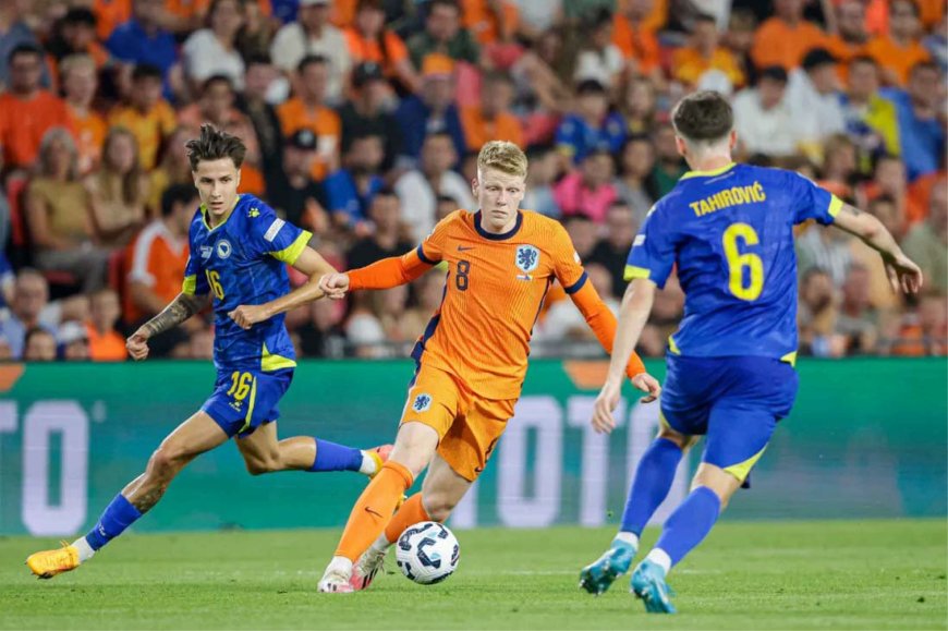 Vernieuwd en fris Oranje wint van  Bosnië en Herzegovina