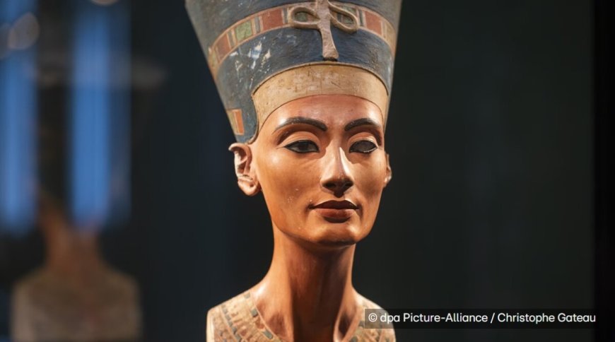 Egyptische archeoloog start petitie om beeld Nefertiti terug te halen uit Berlijn