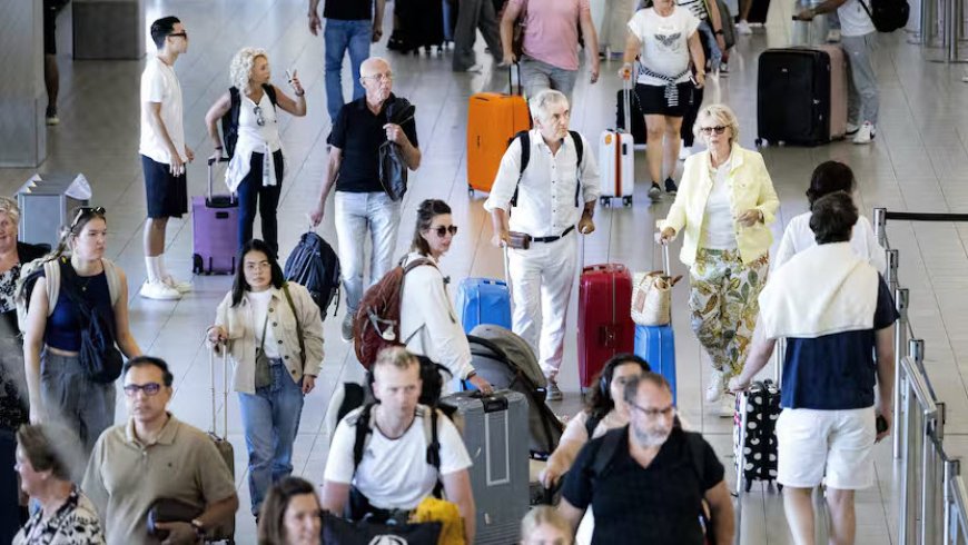 Schiphol verwerkt 6,4 miljoen passagiers in augustus