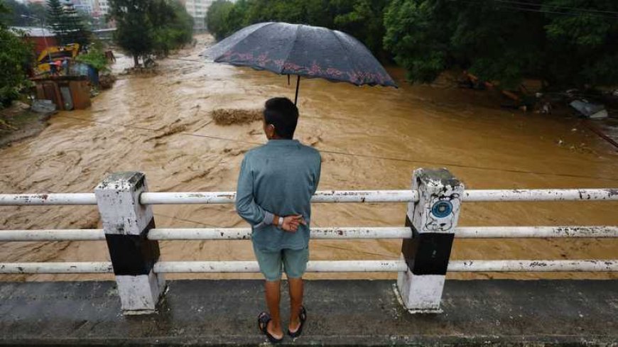 Tientallen doden en vermisten door watersnood in Nepal