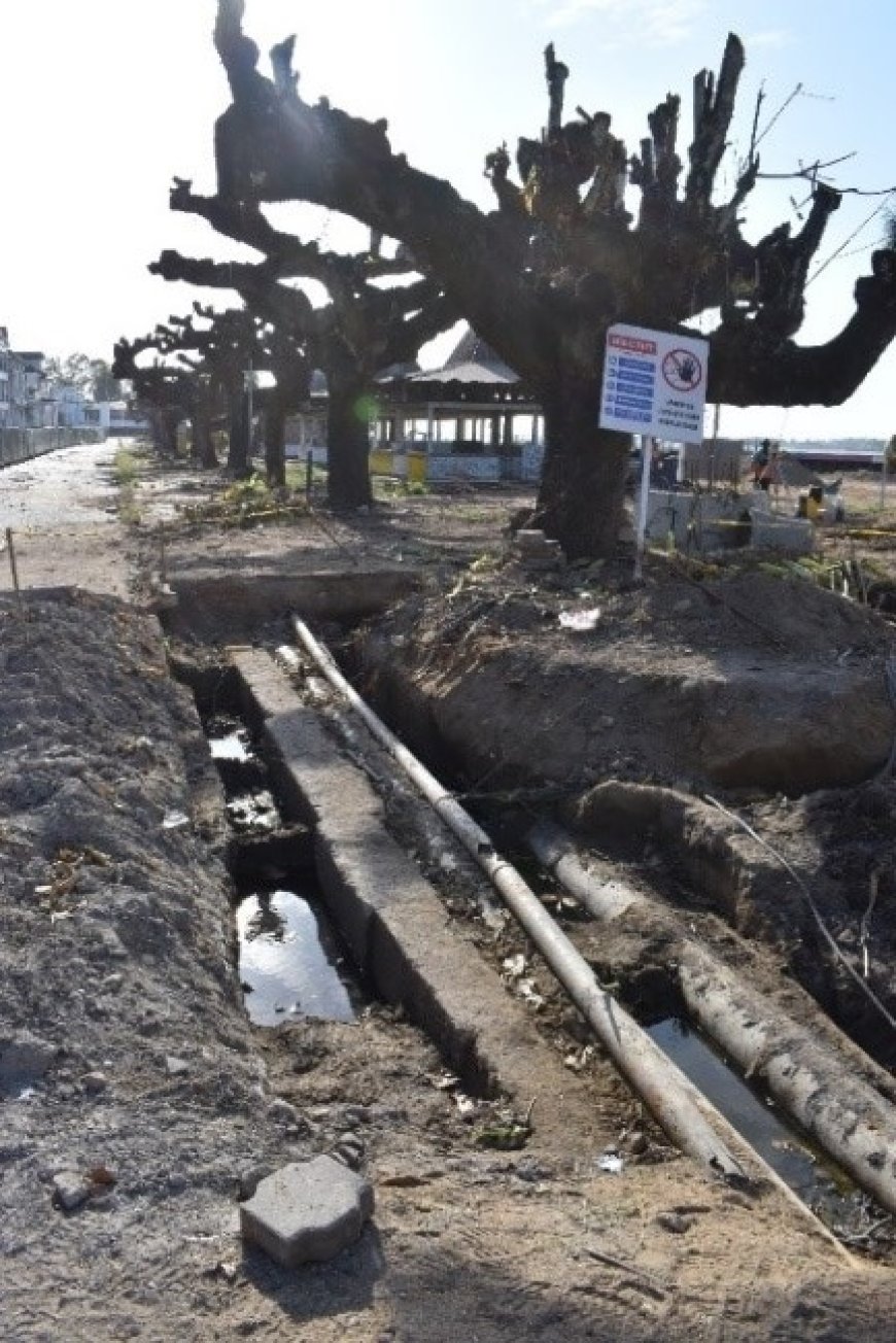 Historische kademuur, funderingen en rioleringen blootgelegd tijdens werkzaamheden Waterkant