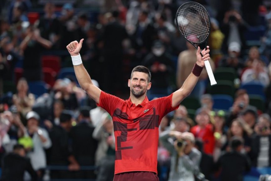 Djokovic Op Koers voor Honderdste Titel na Simpele Zege in Shanghai