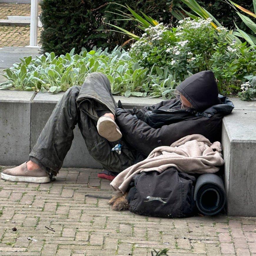 “Mijn leven bestond uit mensen voor de gek houden en genieten op andermans kosten”