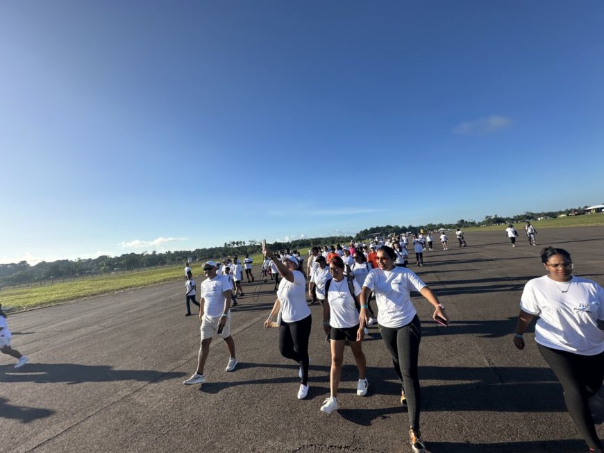 Tweede Airport Run op Zanderij trekt honderden enthousiaste sporters 