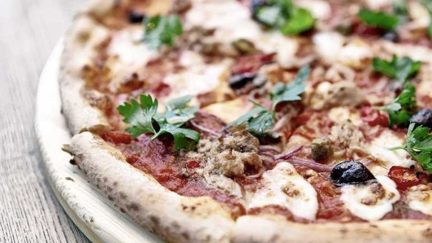 Klanten pizzeria die nummer 40 bestellen krijgen ook cocaïne