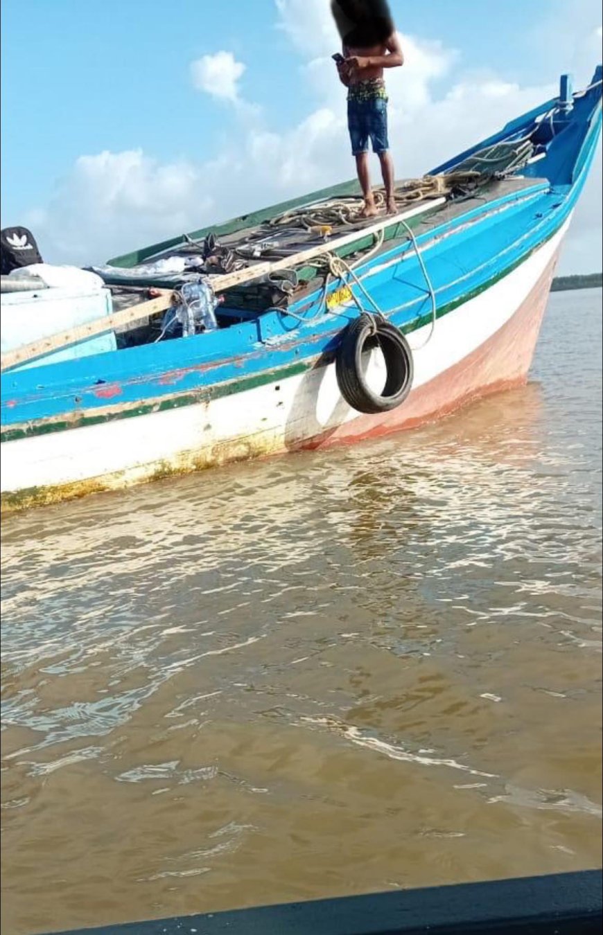 In beslag genomen boot verdwenen