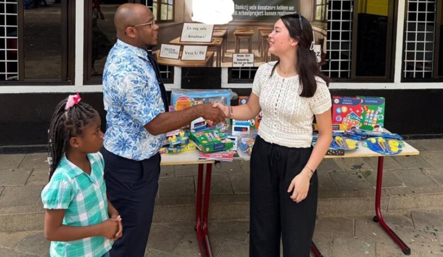 Nederlandse tiener met Surinaamse roots helpt oude basisschool van moeder