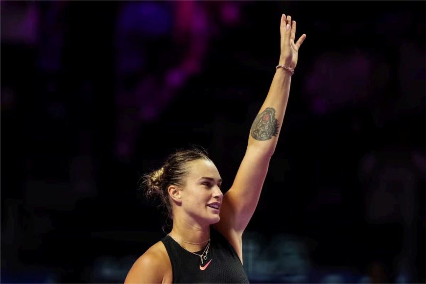 Aryna Sabalenka begint WTA Finals met overtuigende zege