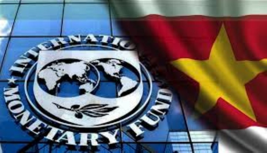 President Santokhi positief over 8e beoordeling IMF