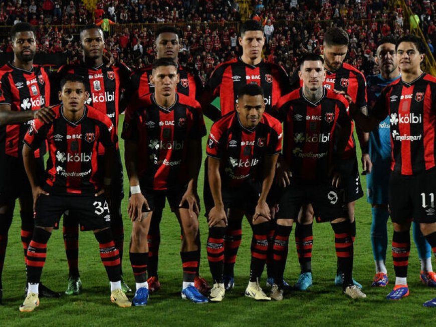 Costa Ricaanse Club Alajuelense Dreigt met Juridische Actie tegen FIFA**