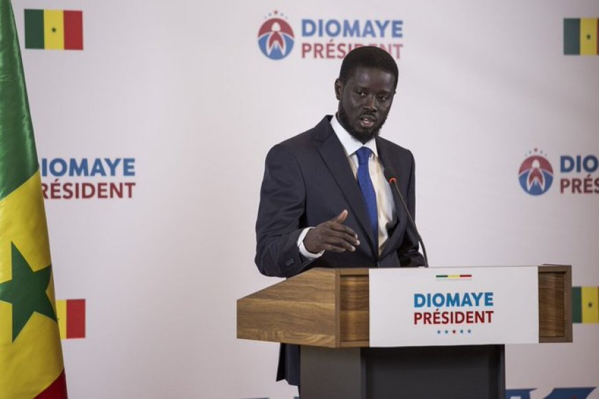 Partij van Senegalese President Faye Behaalt Parlementaire Meerderheid**