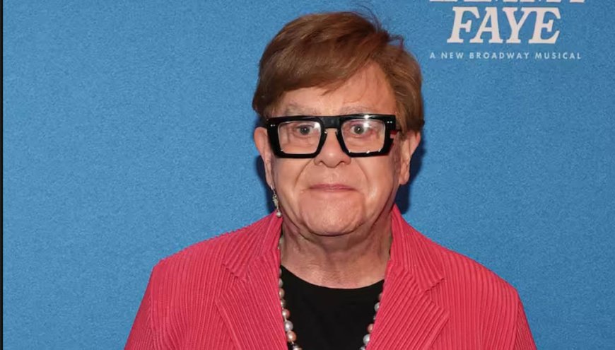 Elton John neemt geen muziek op wegens slecht zicht: “Kan songtekst niet lezen”