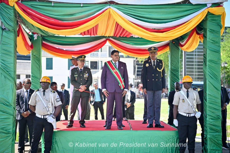 President markeert onafhankelijkheidsdag met ambitieuze plannen voor Suriname