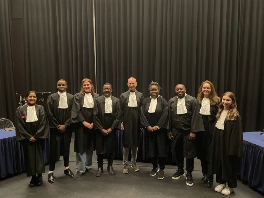 Surinaamse studenten nemen in Amsterdam deel aan Internationaal experimental Moot Court evene