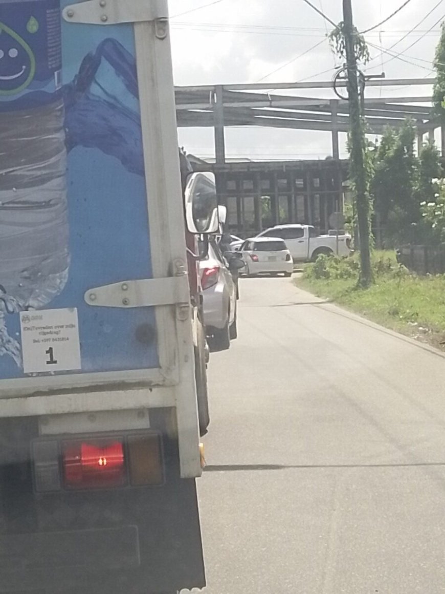 Files veroorzaken frustratie onder automobilisten op Toevluchtweg en Hendrikstraat 