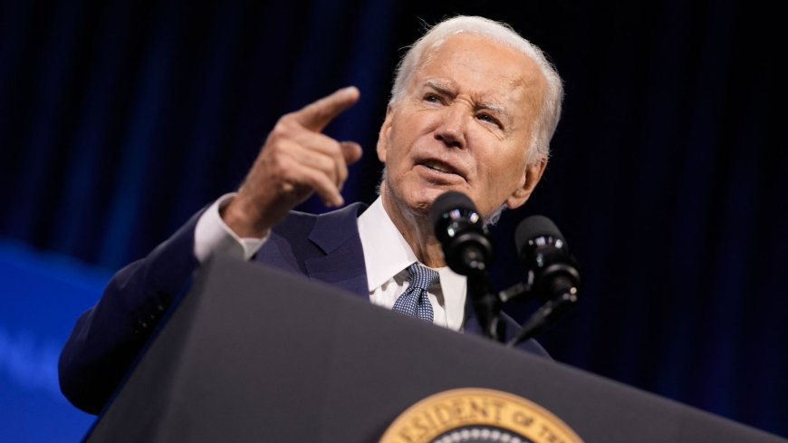 Biden overweegt gratie voor mogelijke doelwitten van nieuwe regering-Trump