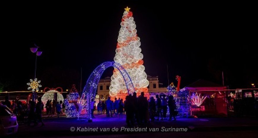 ‘Enchanted Christmas Forest’ tot en met 3 januari 2025 toegankelijk