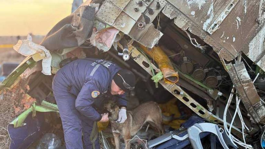 Poetin verontschuldigt zich voor ’tragisch incident’ in Russisch luchtruim na crash Azerbaija