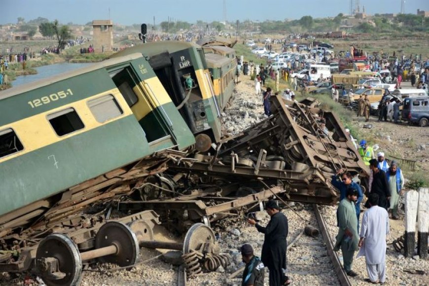 Weetje van de dag – Vandaag in 1990: Treinen botsen in Pakistan