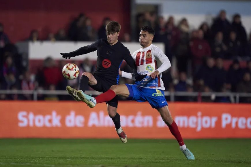 Volop lof voor piepjonge Barça-debutant