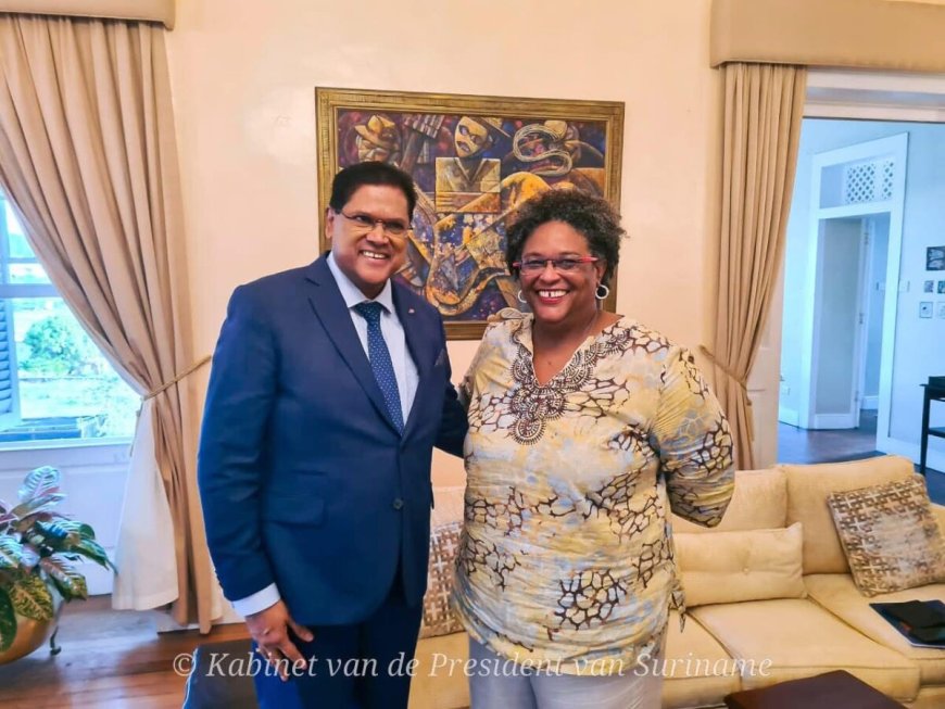 Barbadiaanse premier Mottley en president Santokhi in gesprek later deze maand