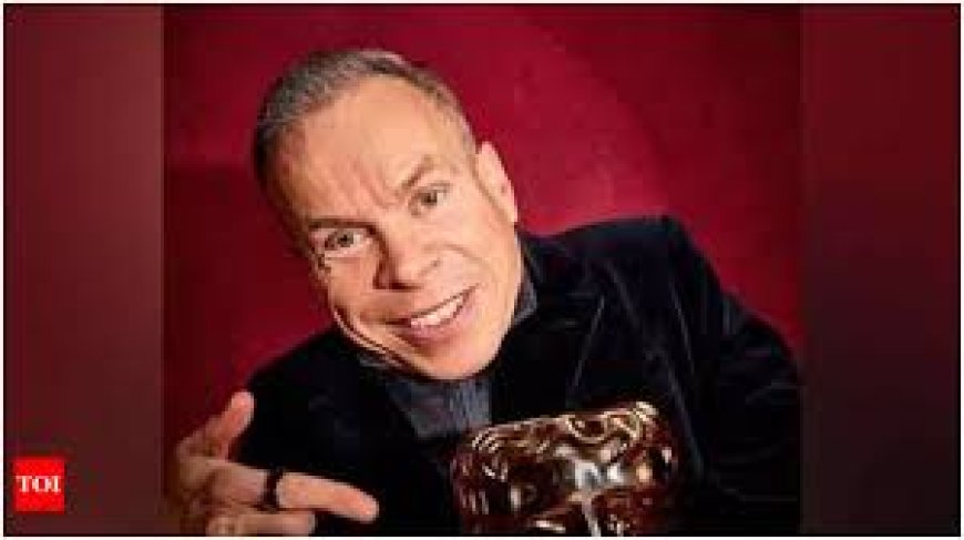 Harry Potter-acteur Warwick Davis krijgt oeuvreprijs bij BAFTA’s