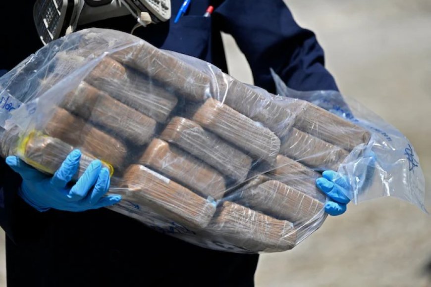 Marine El Salvador neemt 4,3 ton cocaïne in beslag