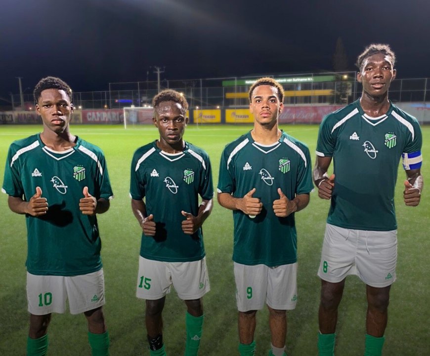 Transvaal walst over Kampong Baroe in U-20-klasse