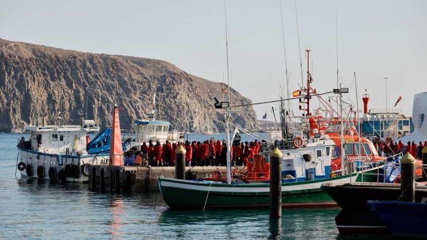 Tientallen Pakistaanse doden na kapseizen migrantenboot op weg naar Canarische Eilanden