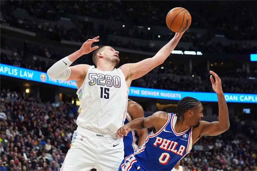 Jokic schittert bij grote overwinning Nuggets