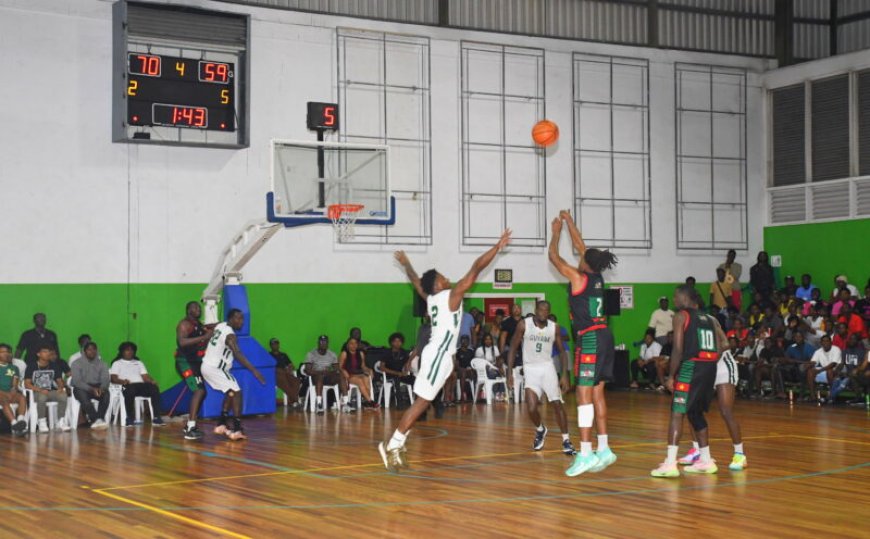 Suriname ongeslagen kampioen Tri Nations Cup